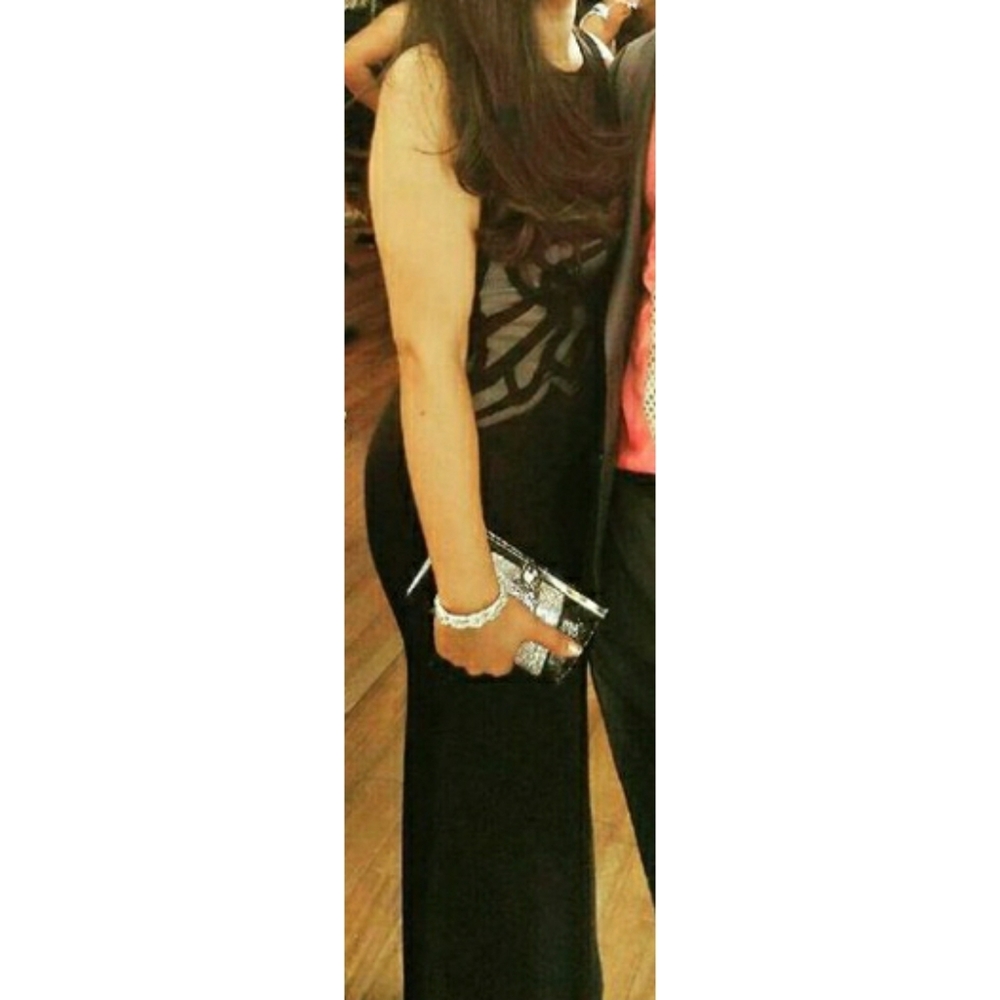 Dress - Picture 4 of 5